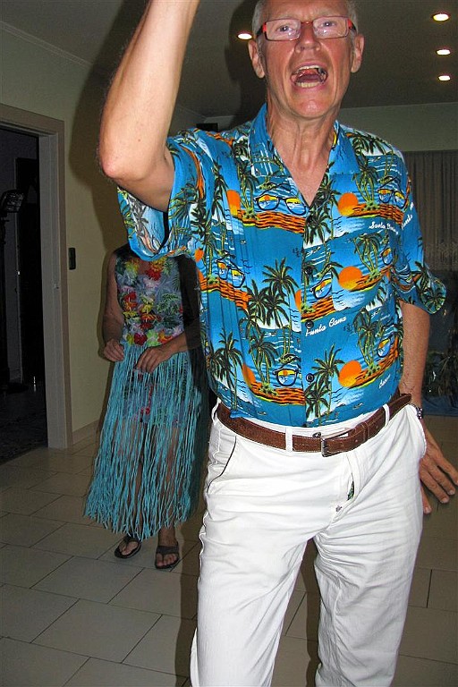 HawaiiParty (170).jpg - .... pas op voor het 'vogeltje' ....